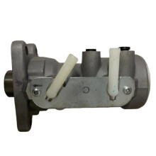 Clutch Master Cylinder 8-97100-074-1 8971000741 for ELF 600P NKR 100P 2002-2013