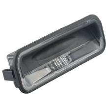 Vervanging van de kentekenplaatverlichtingsknop voor de Ford Focus M3