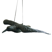 Corbeau factice réaliste en plastique, statue sur pied (1 pièce)