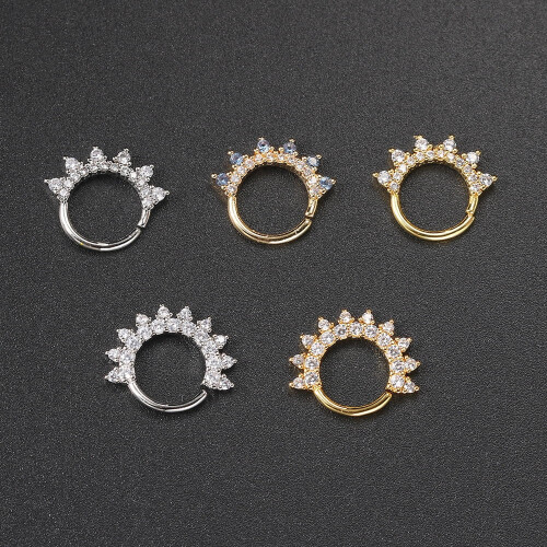 Argola nasal de titânio com microzircônias cúbicas 1