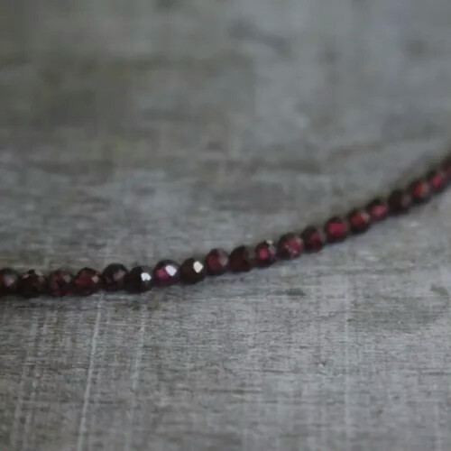 Collier ras-de-cou en perles de grenat bordeaux 3 mm 61 cm 1