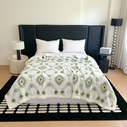 Hollow Taffeta Lambswool Blanket Green 1pc