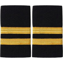 Pilot-style epaulets with gold stripe cloth shoulder badge