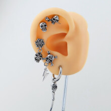 Ensemble de boucles d'oreilles créoles en acier inoxydable unisexe à clous en forme de crâne