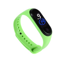 Montre électronique à écran tactile lumineux étanche à 50 m