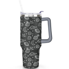 Gobelet isotherme Space Tumbler en acier inoxydable de 1,2 L (40 oz) avec poignée et couvercle rabattable.