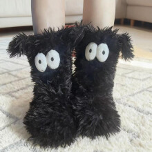 Comfortabele wintersokken van fleece met antislipzool en schattige oogjes.