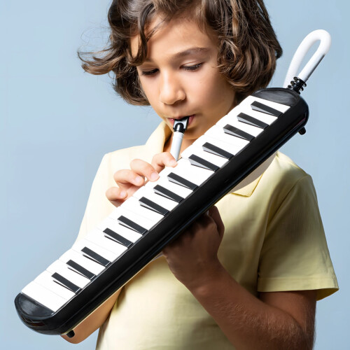 Melodica Instrument 32 Keys Black with Carry Bag 1