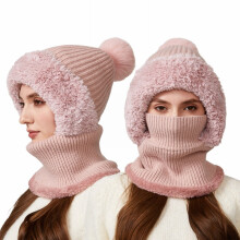 Women's 3-in-1 beanie hat with scarf and mask