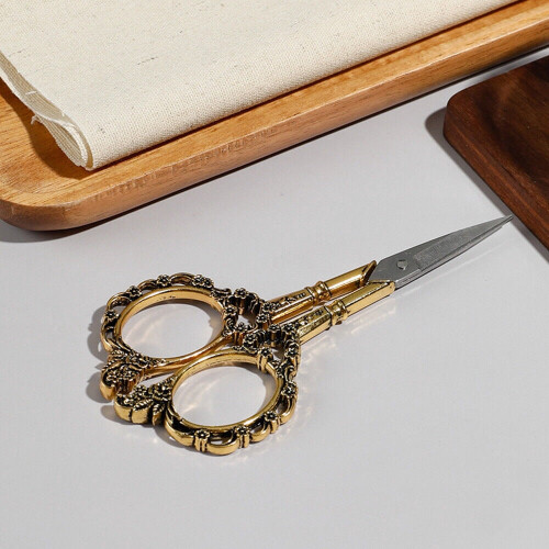 Antique Gold Embroidery Snips Sewing Scissors 1 Pair