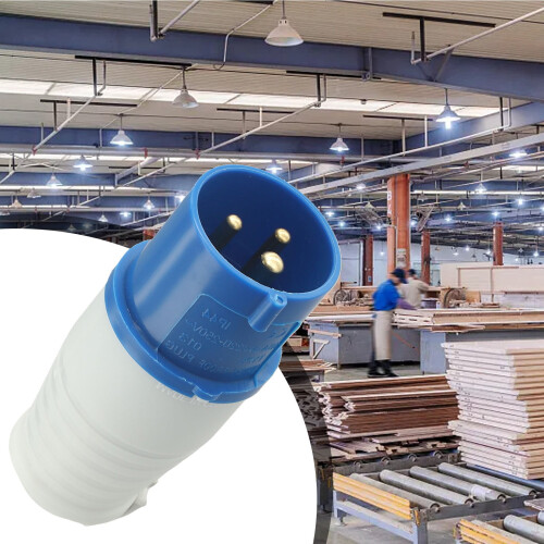 240V 16A Blue Industrial Plug Socket IP44 2P+E 1