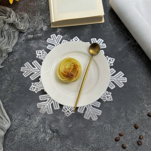 Round Snowflake Placemats Silver Washable Stain-Resistant 1
