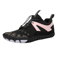Women's Mesh Water Shoes Round Toe Flat Sole