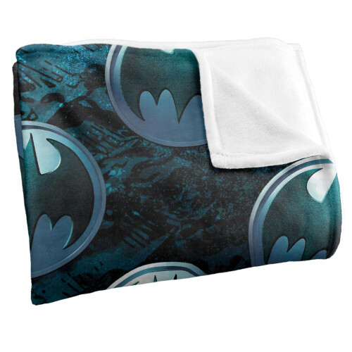 Batman (58in x 36in, Multicoloured) Batman Repeat Logo Blanket 1