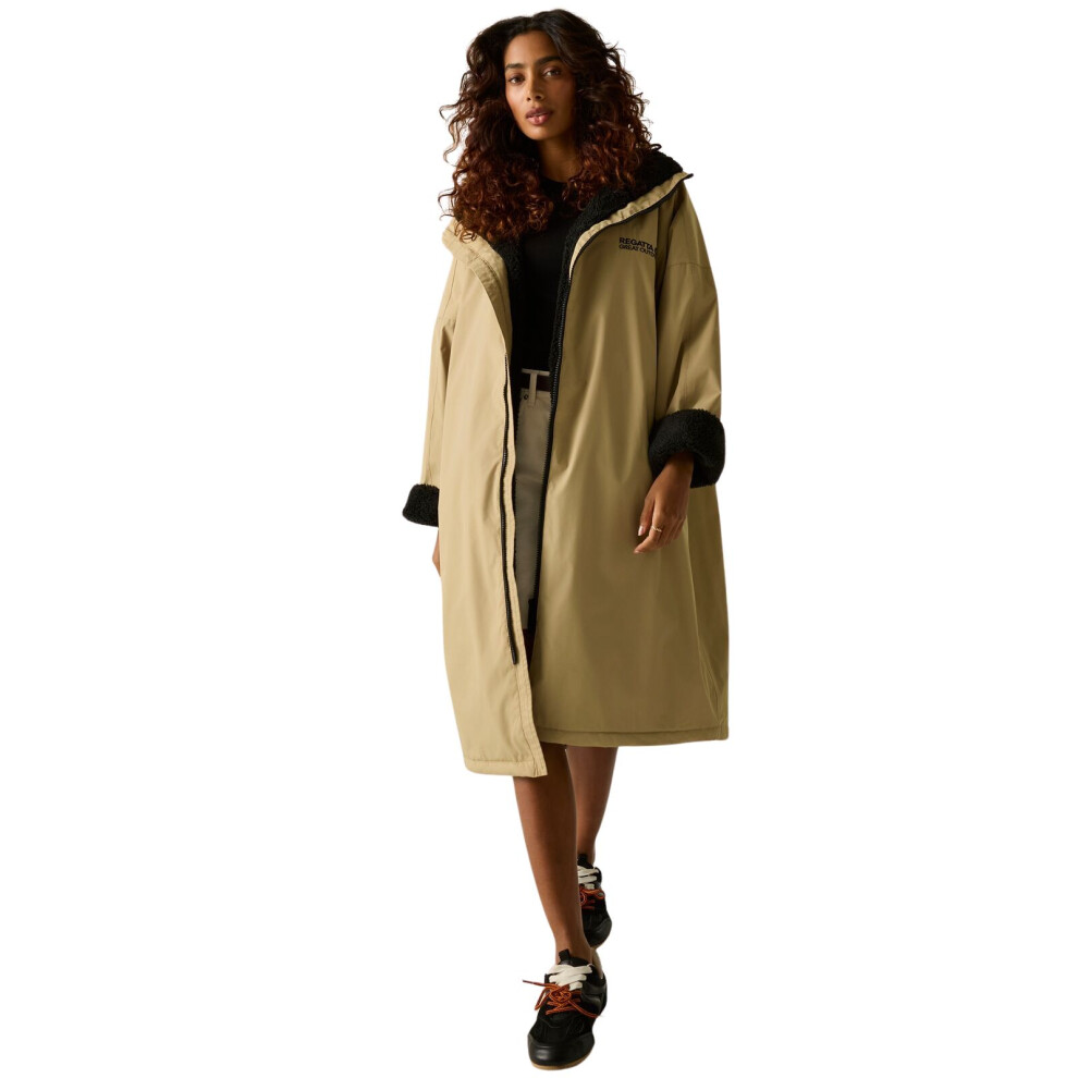 Regatta (Lxl, Oat/Black) Outdoor Active Unisex Waterproof Zip Beach Surfing Changing Robe