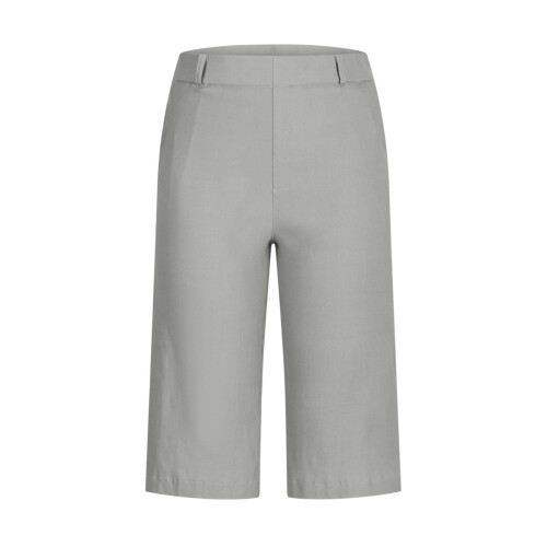 Women's Solid Elastic Twill Hiking Shorts with Pockets 2