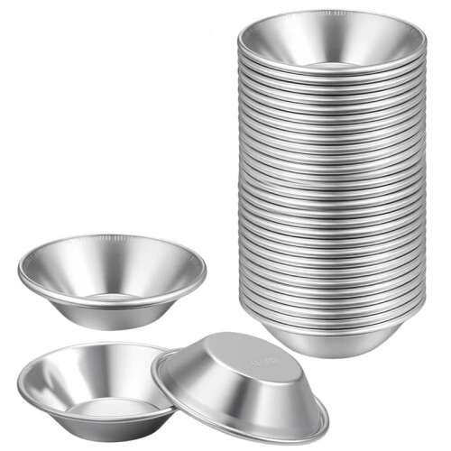 Pacote com 50 Formas de Alumínio Antiaderentes para  Tortas, Muffins e Cupcakes