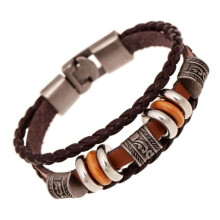 Lederarmband im Punk-Stil mit Perlen und Verzierungen aus Metalllegierung, 20 cm verstellbar, Herrenschmuck