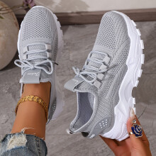 Pustende Flying Weave-sneakers til dame, grå, størrelse 42