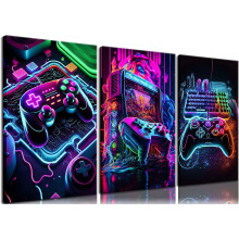 Ensemble de 3 tableaux encadrés sur toile, manette de jeu de football