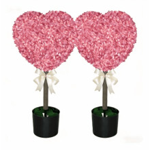 Árvores topiárias em forma de coração com gravata borboleta rosa (2 peças)