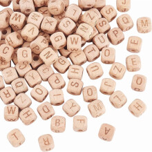 104 houten letterkralen, 10 mm per stuk, natuurlijke vierkante kralen van beukenhout