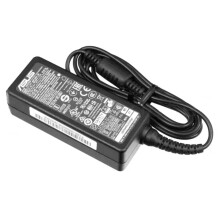 ASUS AC Adapter 40W / 19V / 2.1A / 5.5mm / 3Pin