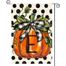 Podzimní monogramová zahradní vlajka s iniciálou E, dýňová, puntíkovaná, 12x18