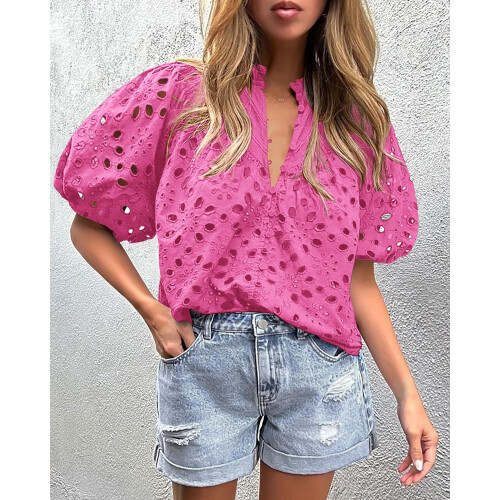 Damenbluse mit Spitzenstickerei und Cut-Outs 1