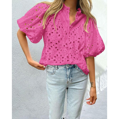 Damenbluse mit Spitzenstickerei und Cut-Outs 2