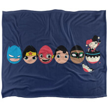 (147cm x 91cm, Multicoloured) DC Comics Super Friends Easter Egg Throw
