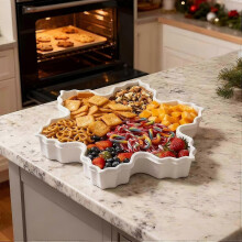 (B) Christmas Serving Tray, Christmas Cookie Box with Lid, Cute Holiday Gingerbread Man Snowflake Tree Storage Container for Snacks, Candy, Food, 15cm