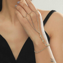 Goldenes Sternketten-Fingerarmband für Frauen und Mädchen, verstellbare zarte Handkette, goldfarbener Schmuck