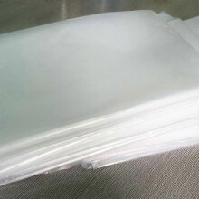(80x180cm) Einweg-Spa-Bettlaken, 90 Stück, transparente wasserdichte Kunststoffabdeckung für Massageliegen, für Spa Kosmetik Massage Tattoo Pflege