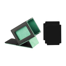 (Black Green) Aufbewahrungsbox für Sammelkarten aus PU-Leder mit Trennwänden und Sichtfenster zur Präsentation Ihrer Sammelkarten