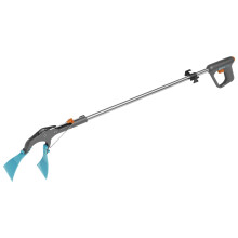 Gardena 4-in-1 Grabber: ergonomic gripper, multifunctional garden tool for grabbing, spearing, raking and scraping garden waste (11700-88)