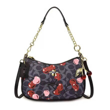 (Black) Cherry Underarm Bag, European and American Chain Fashion Versatile Single Shoulder Cross Shoulder Handbag