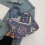 Τσάντα Crossbody από κοτλέ, μικρή ρυθμιζόμενη, μίνι ημισελήνου 1