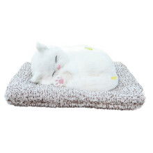 Peluche de gato durmiendo con sonido, adorno de coche de carbón activado