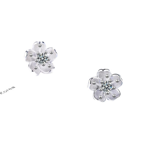 Brincos de prata de lei 925 com zircônia cúbica.