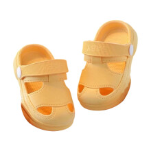 Children's Garden Clogs Yellow Size 3-4