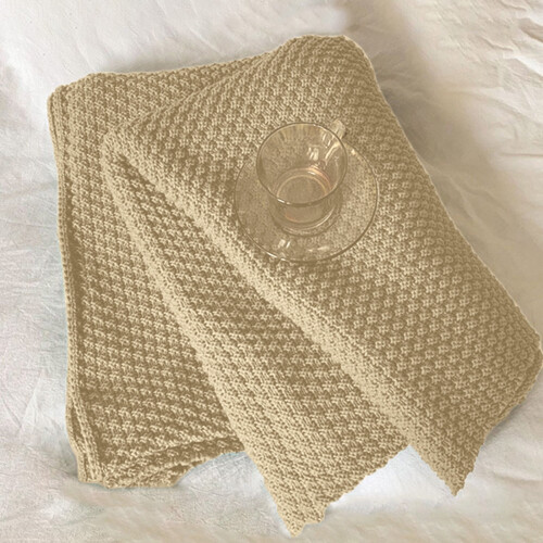 Knitted Sofa Blanket with Wind Fringe, Soft Warm