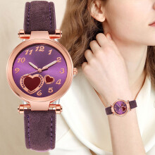 Women's Quartz Analog Watch with Leather Strap