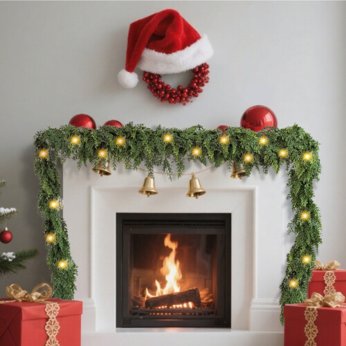 Warm Yellow String Lights 20-Light Battery Operated