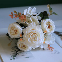 Bouquet de pivoines et roses artificielles en soie 30 cm