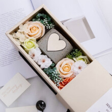 Coffret cadeau de bougies parfumées pour la Saint-Valentin, à la cire de soja et à l'aromathérapie