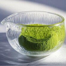 Matcha-Schale aus Glas mit Ausguss im japanischen Stil (1 Stück)