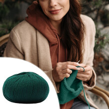 Hand-woven wool yarn for scarves hats sweaters 100g