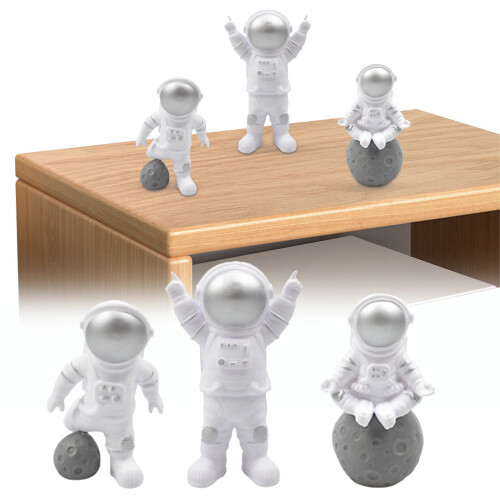 Astronaut Figurines Cake Topper Set 3 Pieces