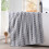 Serviette de bain en coton doux et absorbant 68,5 x 140 cm 1